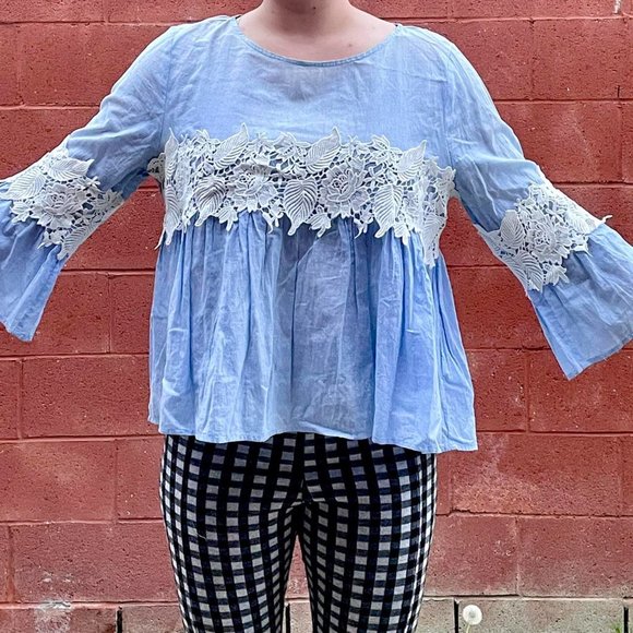 Light Blue Peasant Top with White Floral Embroidered Detail - Picture 1 of 4